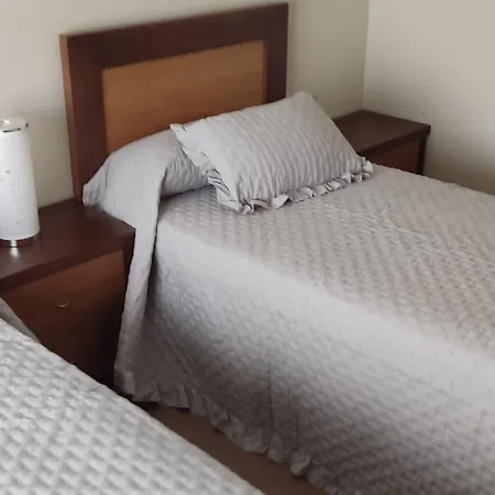 Plaza Apartment *